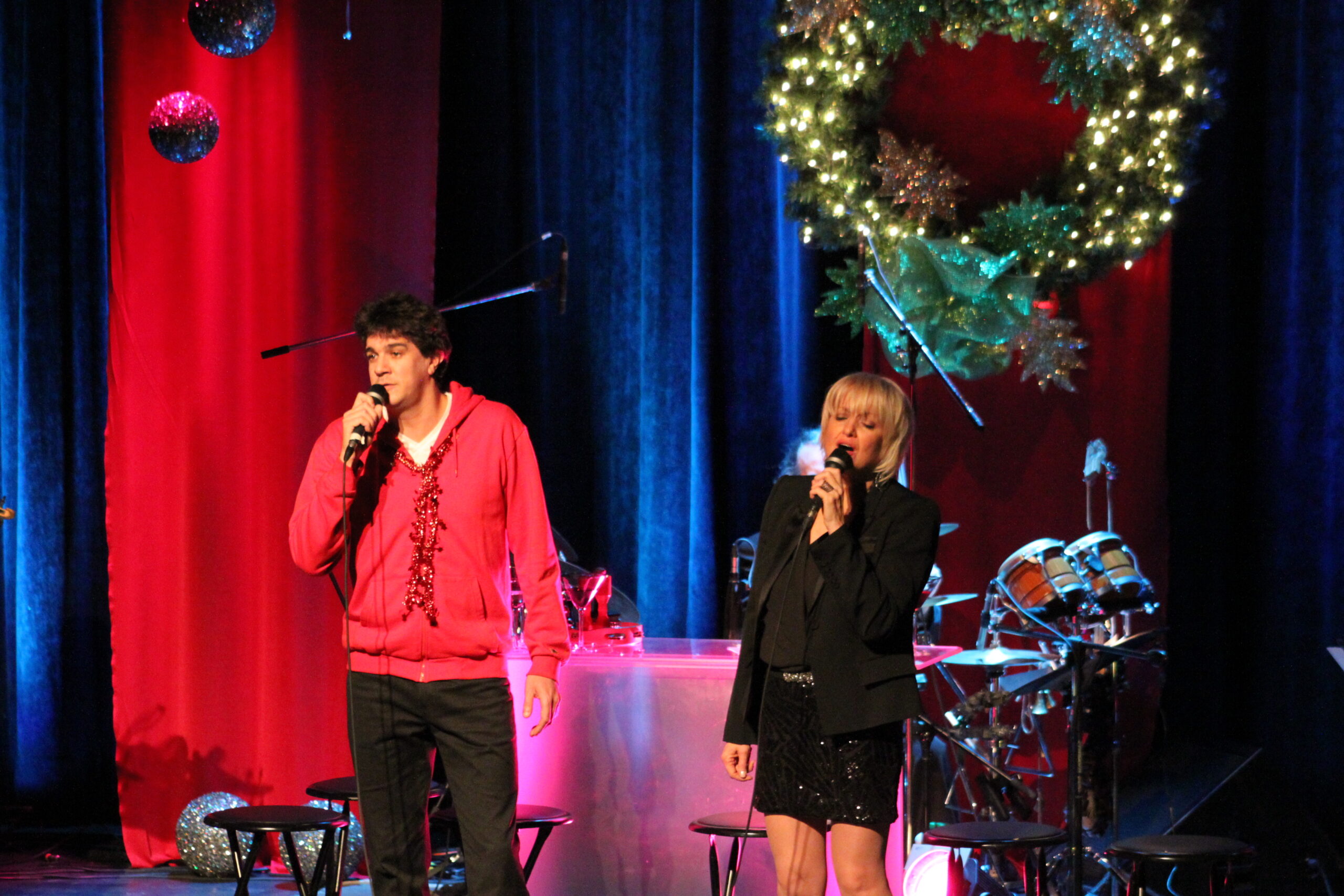 Lina Boudreau sur scène spectacle de noël
